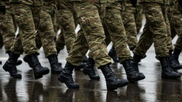 Alarmujący komunikat MSWiA: Incydenty z dronami w nocy nad Polską!