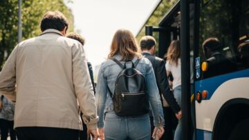 Zmiany w kursach autobusów: Objazd w Komorowie opóźni odjazdy o 10 minut
