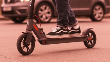 Bezpieczeństwo na dwóch kółkach: jak uniknąć wypadków motocyklem