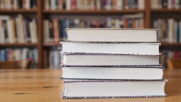 Leśne tajemnice w bibliotece: Klub „Apetyt na książkę” odkrywa świat polskich lasów