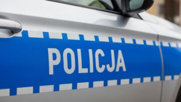 Trójgłowa szajka kradnie w Gnieźnie – pomóż policji ich złapać!