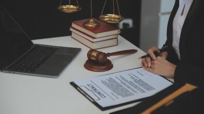 Zmiana godzin dyżuru adwokata w nieodpłatnej pomocy prawnej 24 września